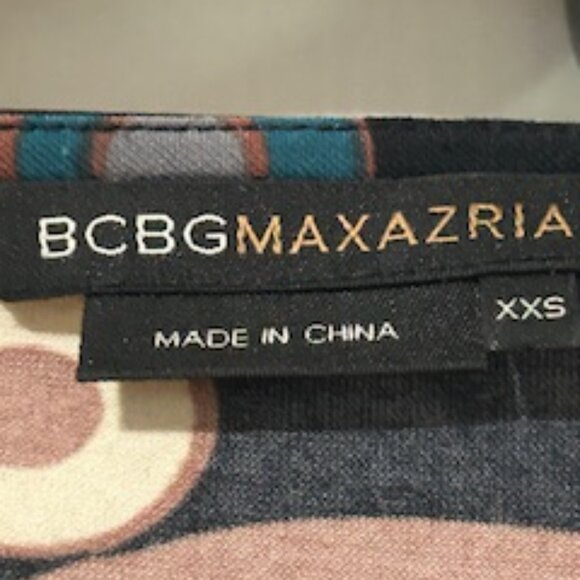 BCBG | Off-Shoulder Abstract Print Mini Dress | Size XXS - Picture 3 of 5